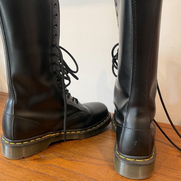 Dr. Martens 1914 Smooth Leather Tall Boots - Picture 4 of 7